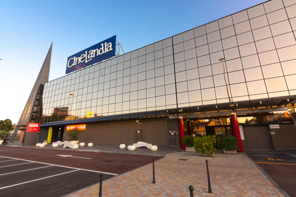 Esterni_Cinelandia_4125